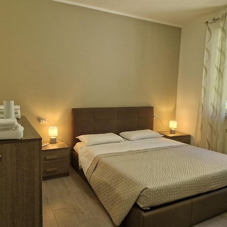 Ferienwohnung La Finestra Sul Golfo Ospedaletti Exterior foto
