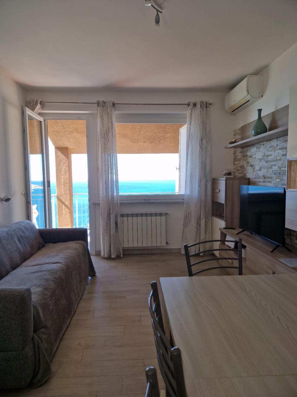 Ferienwohnung La Finestra Sul Golfo Ospedaletti Exterior foto